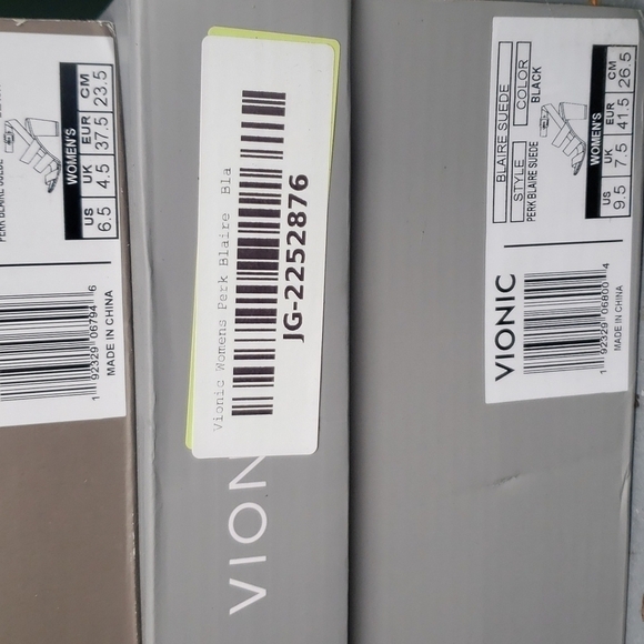 Vionic Black Suede Strappy Stacked Block Heel Blaire Sandals Heels New 6 6.5 - Picture 15 of 15